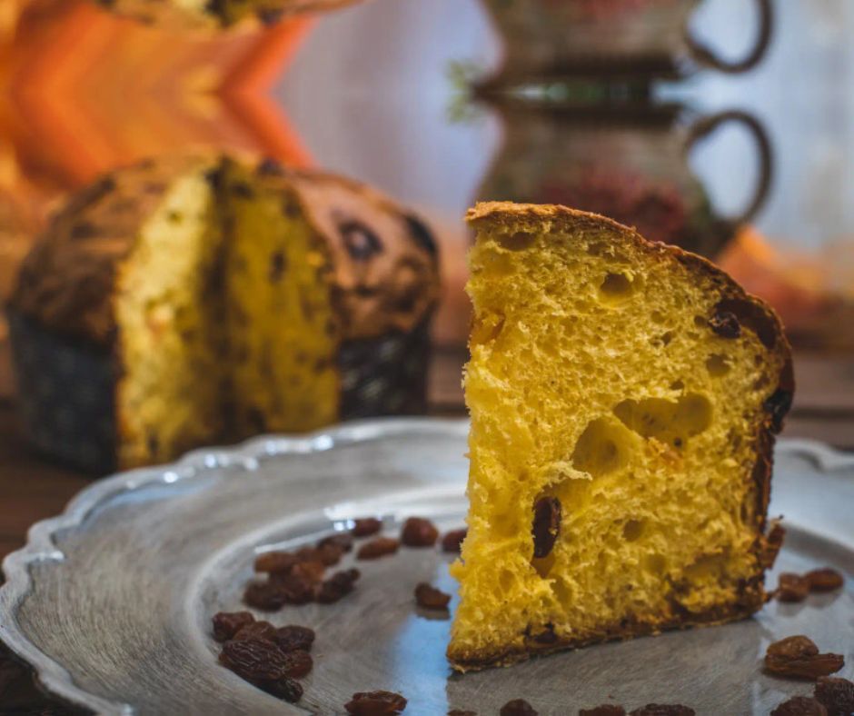 Panettone piece